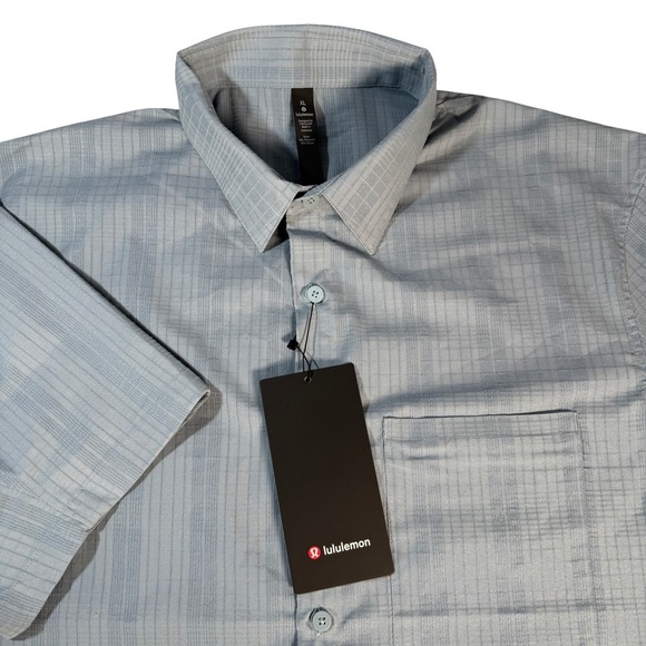 lululemon mens dress shirt Men's Button Down Shirts Designed for Casual Lululemon Men's XL Short Sleeve